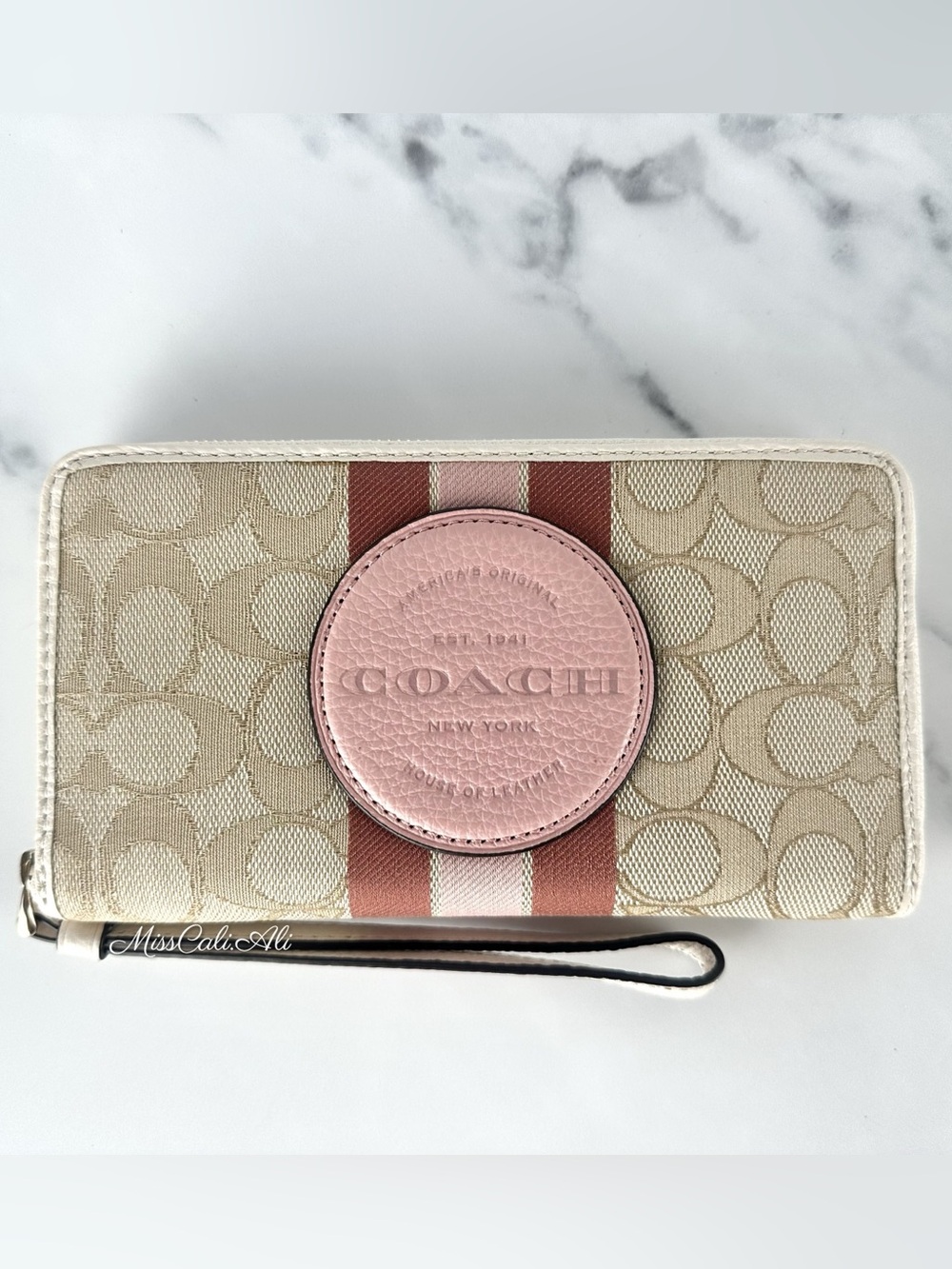 NWT COACH Dempsey Large Zip Wallet Signature Jacquard With Stripe & Patch